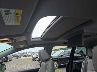2023 Honda Odyssey Touring 118.1" WB - miniatura 11