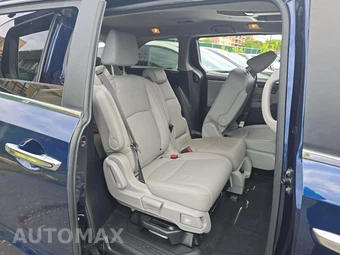 2023 Honda Odyssey Touring 118.1" WB - miniatura 17