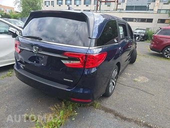 2023 Honda Odyssey Touring 118.1" WB - miniatura 3