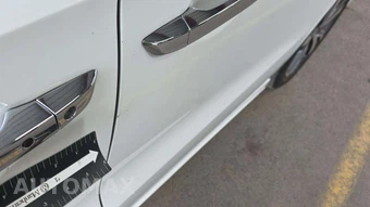 2023 Honda Odyssey Touring 118.1" WB - miniatura 27
