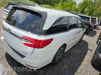 2023 Honda Odyssey Touring 118.1" WB - miniatura 4