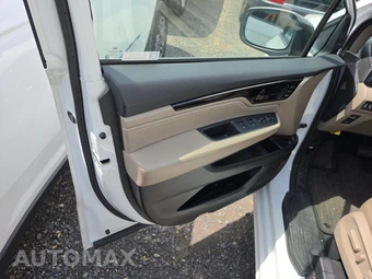 2023 Honda Odyssey Touring 118.1" WB - miniatura 9