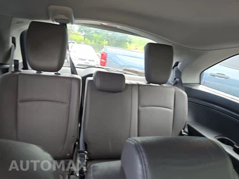 2023 Honda Odyssey Touring 118.1" WB - miniatura 14