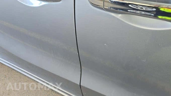 2023 Honda Odyssey Touring 118.1" WB - miniatura 25
