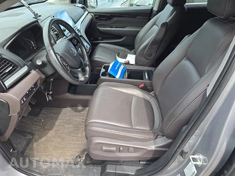 2023 Honda Odyssey Touring 118.1" WB - miniatura 7