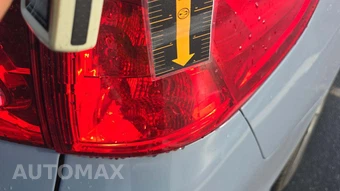 2023 Honda Odyssey Touring 118.1" WB - miniatura 28