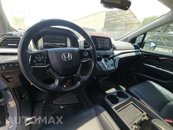 2023 Honda Odyssey Touring 118.1" WB - miniatura 11