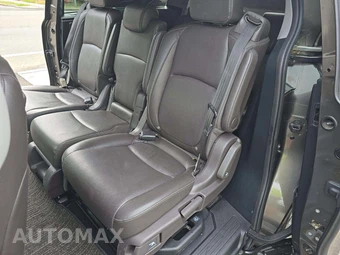 2023 Honda Odyssey Touring 118.1" WB - miniatura 13