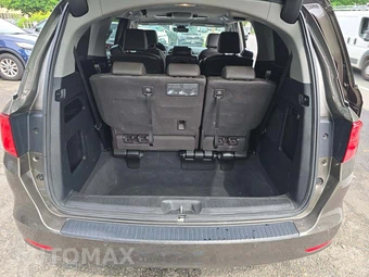 2023 Honda Odyssey Touring 118.1" WB - miniatura 15