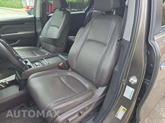 2023 Honda Odyssey Touring 118.1" WB - miniatura 6