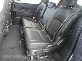 2023 Honda Odyssey Touring 118.1" WB - miniatura 13