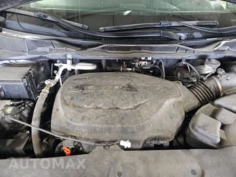 2023 Honda Odyssey Touring 118.1" WB - miniatura 16
