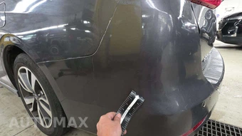 2023 Honda Odyssey Touring 118.1" WB - miniatura 24