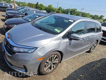 2023 Honda Odyssey Touring 118.1" WB