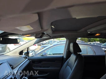 2023 Honda Odyssey Touring 118.1" WB - miniatura 18