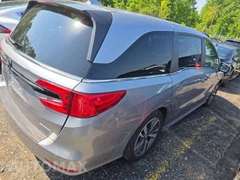2023 Honda Odyssey Touring 118.1" WB - miniatura 4