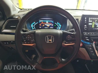 2023 Honda Odyssey Touring 118.1" WB - miniatura 10