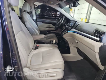 2023 Honda Odyssey Touring 118.1" WB - miniatura 8