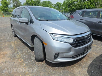 2023 Honda Odyssey Touring 118.1" WB - miniatura 3