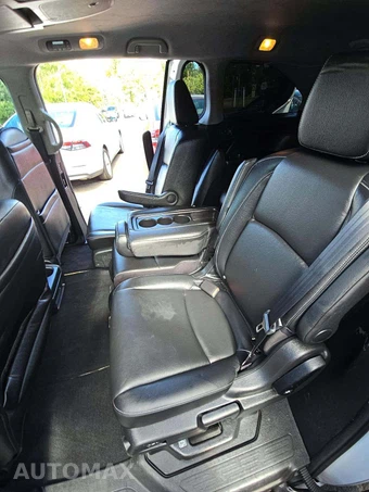 2023 Honda Odyssey Touring 118.1" WB - miniatura 13