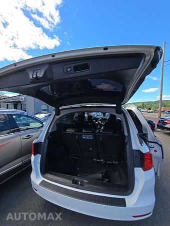 2023 Honda Odyssey Touring 118.1" WB - miniatura 15