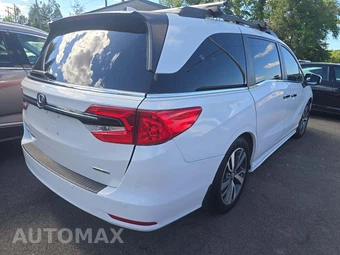 2023 Honda Odyssey Touring 118.1" WB - miniatura 3