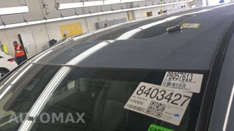 2023 Honda Odyssey Touring 118.1" WB - miniatura 19