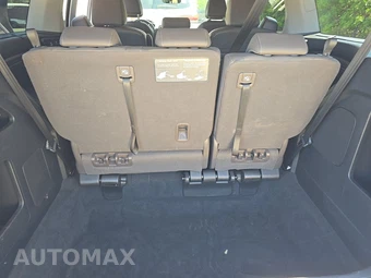 2023 Honda Odyssey Touring 118.1" WB - miniatura 17