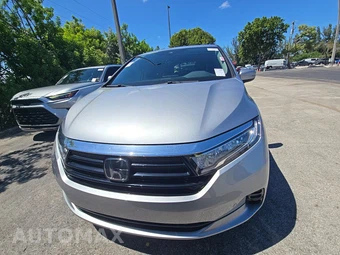 2023 Honda Odyssey Touring 118.1" WB - miniatura 2