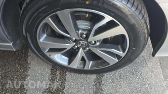 2023 Honda Odyssey Touring 118.1" WB - miniatura 20