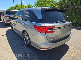 2023 Honda Odyssey Touring 118.1" WB - miniatura 6