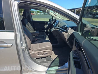 2023 Honda Odyssey Touring 118.1" WB - miniatura 8