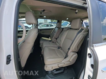 2023 Honda Odyssey Touring 118.1" WB - miniatura 13