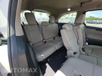 2023 Honda Odyssey Touring 118.1" WB - miniatura 14