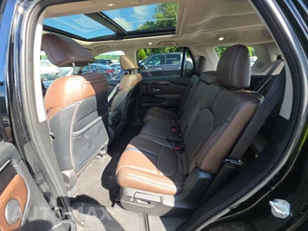 2023 Honda Pilot Elite - miniatura 13