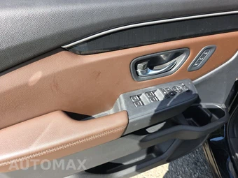 2023 Honda Pilot Elite - miniatura 9