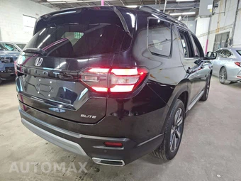 2023 Honda Pilot Elite - miniatura 3