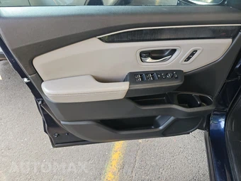 2023 Honda Pilot Elite - miniatura 9