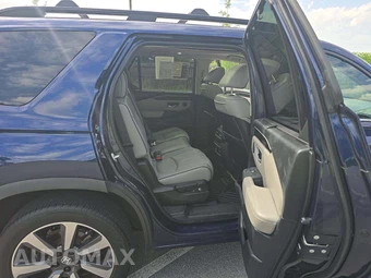 2023 Honda Pilot Elite - miniatura 14