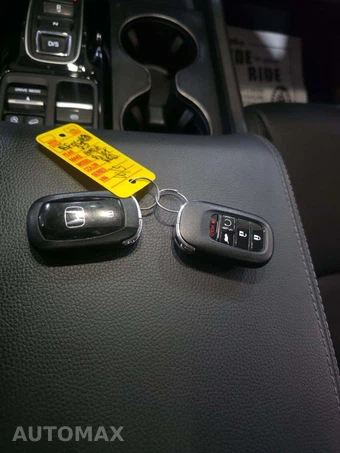 2023 Honda Pilot EX-L 7-Passenger - miniatura 8