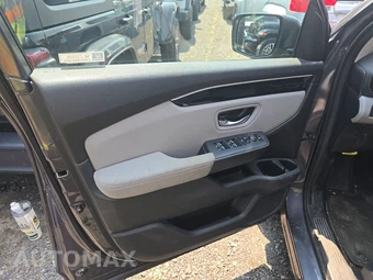 2023 Honda Pilot LX - miniatura 9