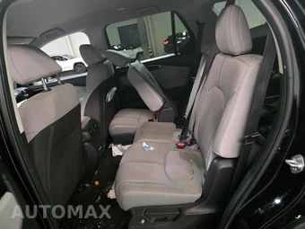 2023 Honda Pilot LX - miniatura 24
