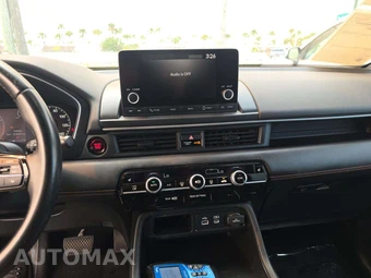 2023 Honda Pilot Sport - miniatura 10