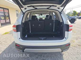 2023 Honda Pilot Touring - miniatura 15
