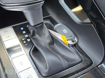 2023 Hyundai Elantra Hybrid Blue - miniatura 8