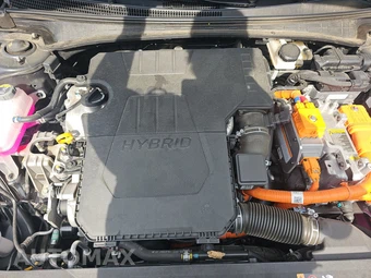2023 Hyundai Elantra Hybrid Limited - miniatura 15