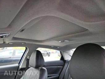 2023 Hyundai Elantra Hybrid Limited - miniatura 11