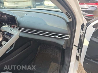 2023 Hyundai Elantra Limited - miniatura 19