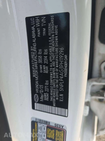 2023 Hyundai Elantra Limited - miniatura 5