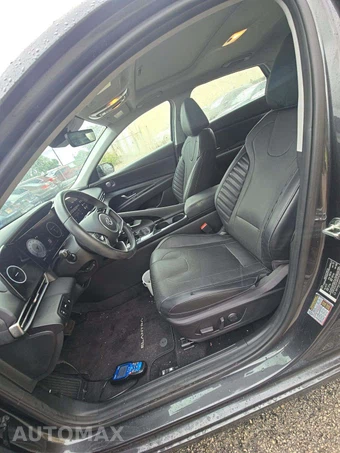 2023 Hyundai Elantra Limited - miniatura 3